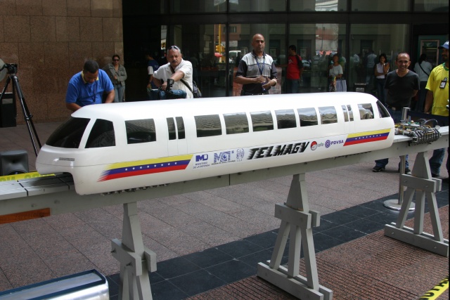 prototipo del treno elettromagnetico venezuelano